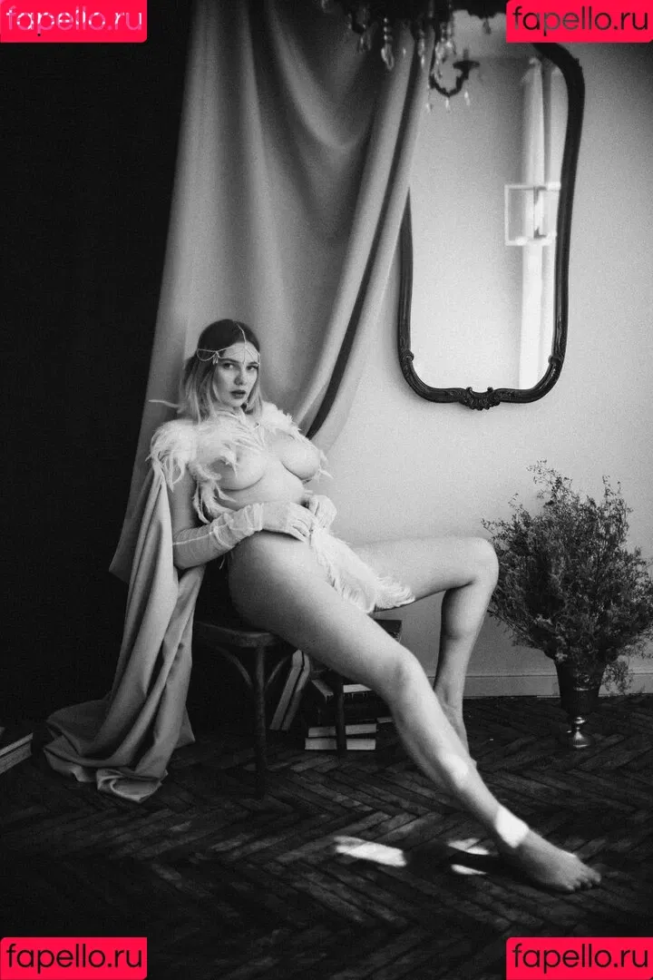 N__Tihomirova / Natali Tihomirova / natalia__tihomirovafanpage99 Onlyfans Photo Gallery 