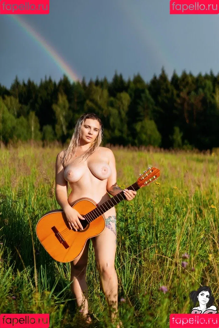 N__Tihomirova / Natali Tihomirova / natalia__tihomirovafanpage99 Onlyfans Photo Gallery 
