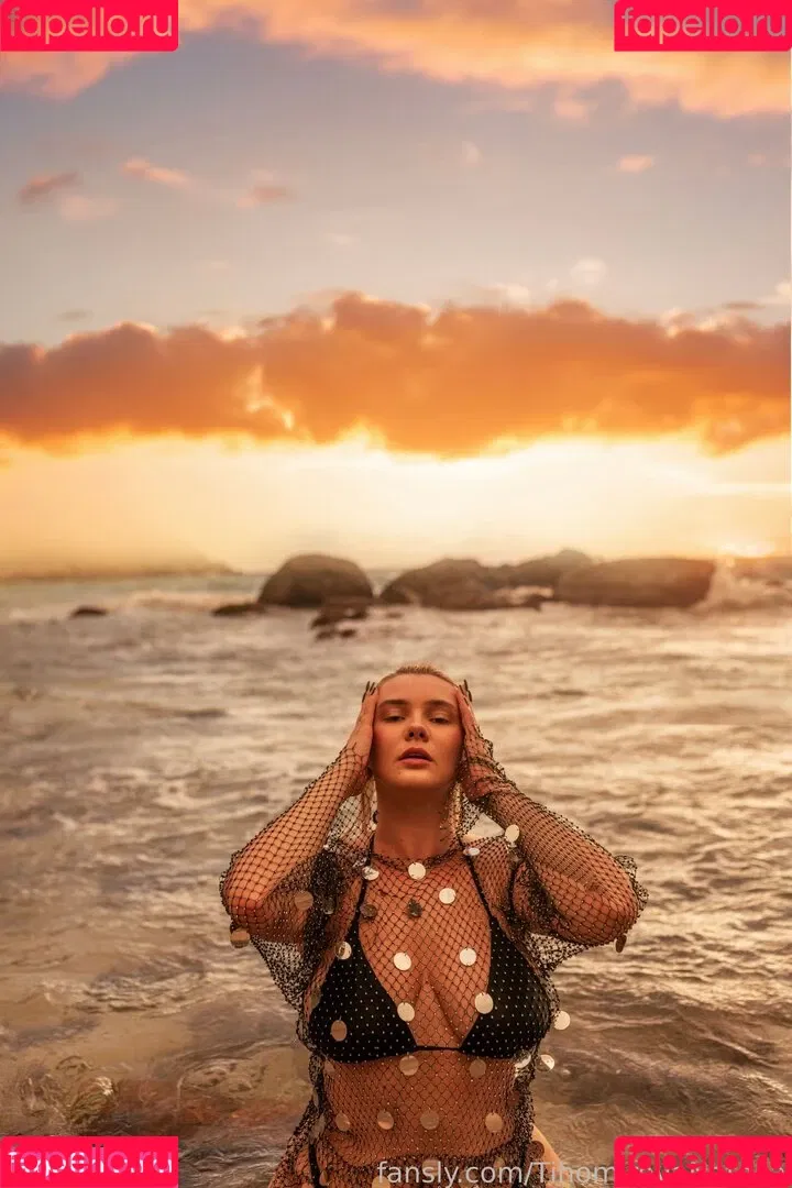 N__Tihomirova / Natali Tihomirova / natalia__tihomirovafanpage99 Onlyfans Photo Gallery 