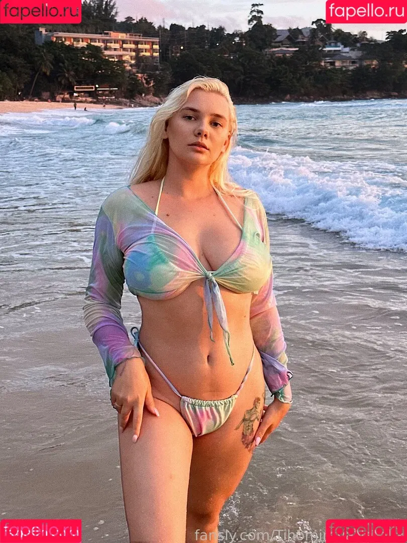 N__Tihomirova / Natali Tihomirova / natalia__tihomirovafanpage99 Onlyfans Photo Gallery 