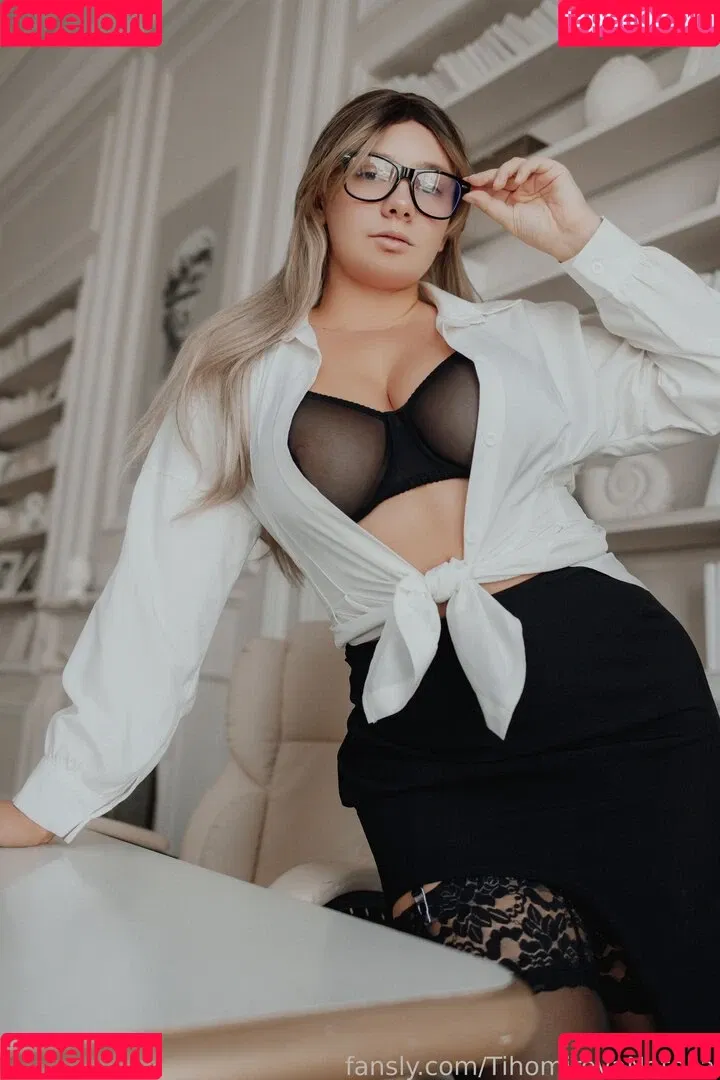 N__Tihomirova / Natali Tihomirova / natalia__tihomirovafanpage99 Onlyfans Photo Gallery 