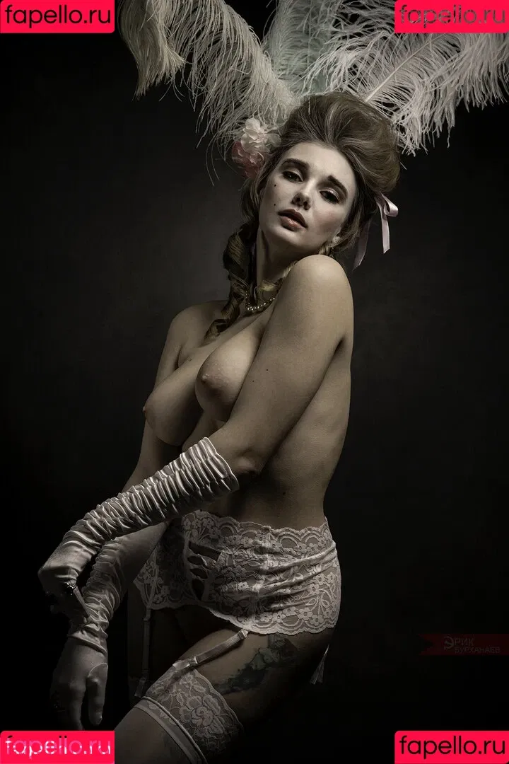 N__Tihomirova / Natali Tihomirova / natalia__tihomirovafanpage99 Onlyfans Photo Gallery 