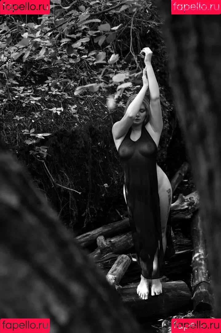 N__Tihomirova / Natali Tihomirova / natalia__tihomirovafanpage99 Onlyfans Photo Gallery 