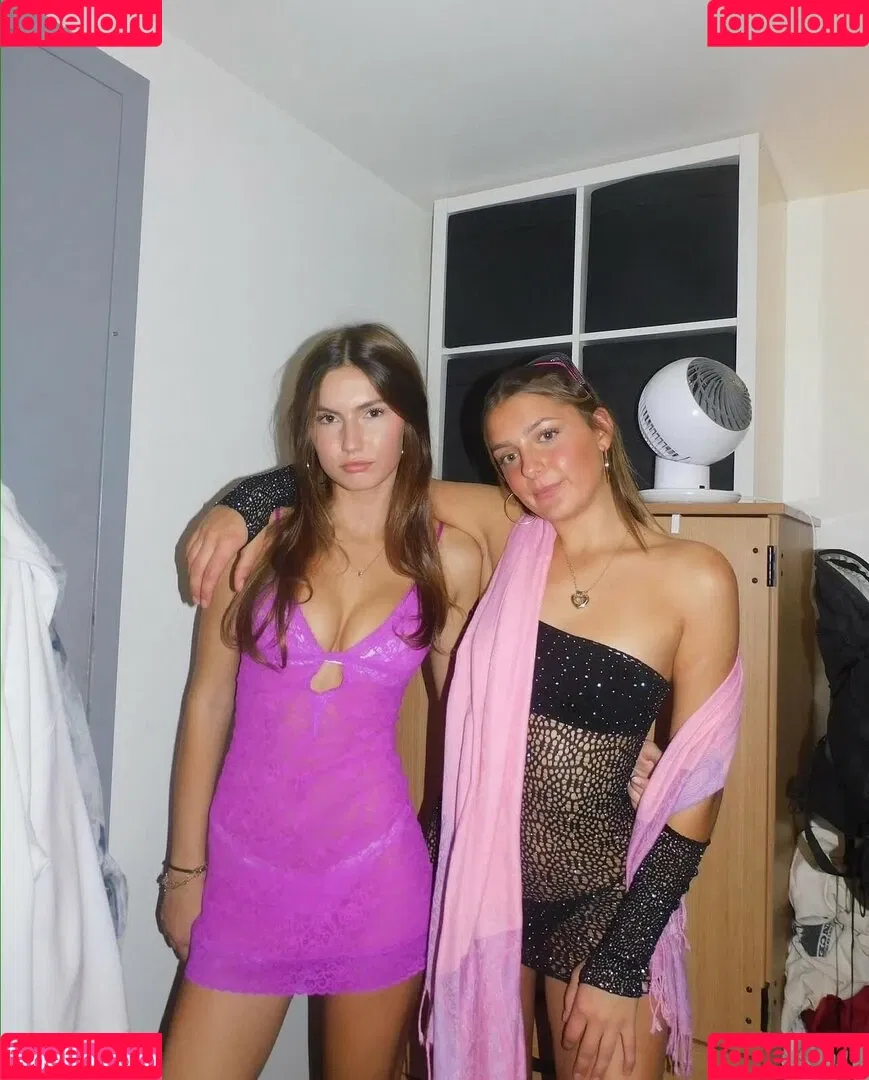Christine Prince / christinee.prince / christineusi Onlyfans Photo Gallery 