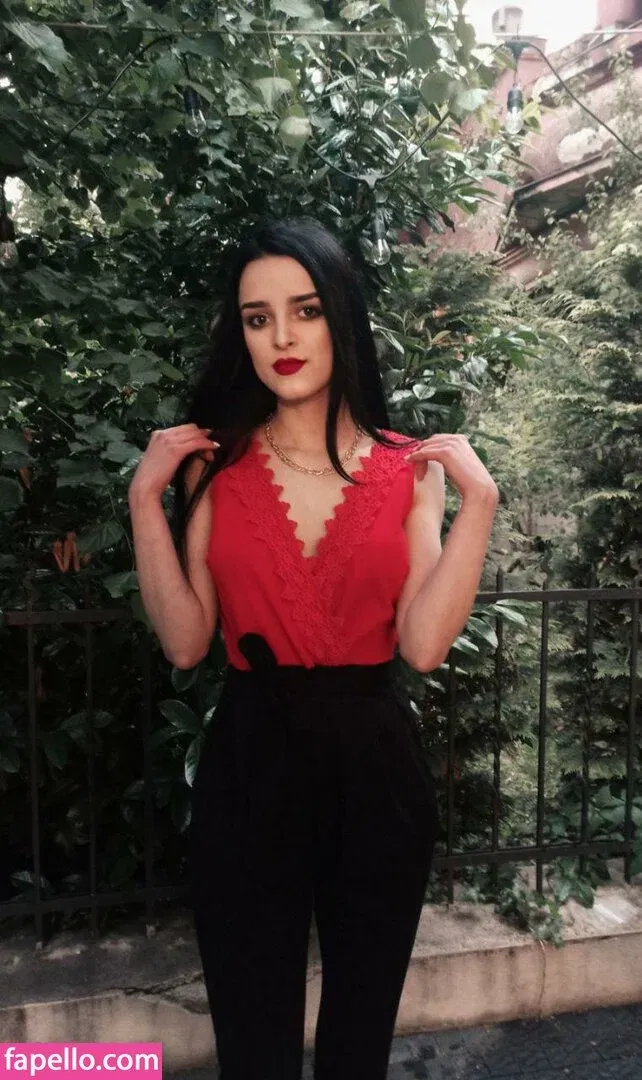 darklaurie / darklory / lory19_00 Onlyfans Photo Gallery 