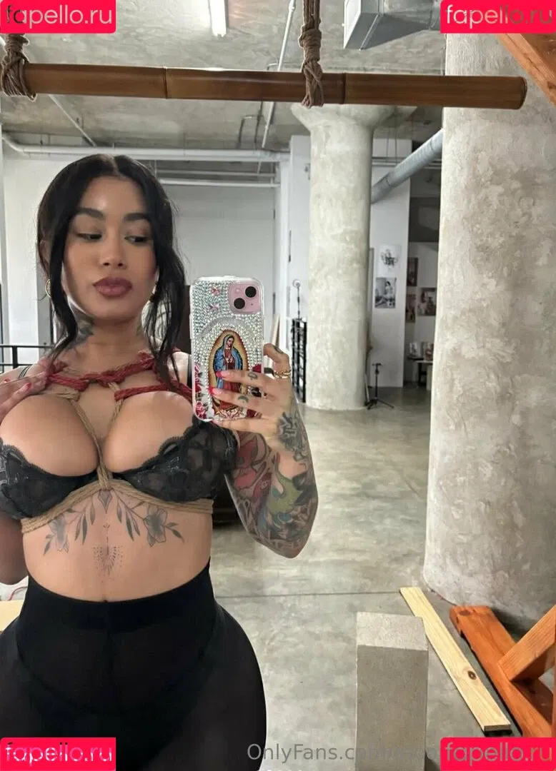 Moonformation / moonformation.us Onlyfans Photo Gallery 