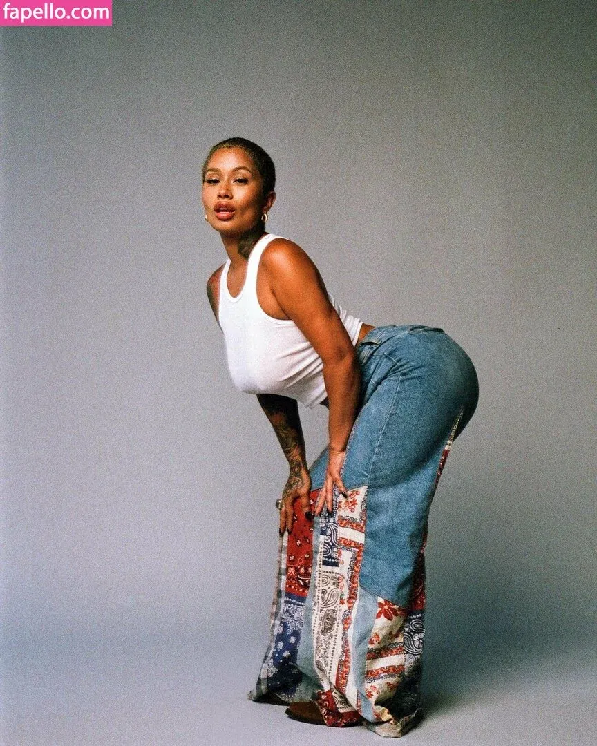 Moonformation / moonformation.us Onlyfans Photo Gallery 