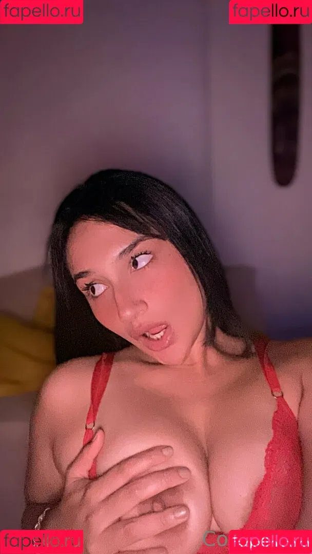 brattyholly21 / holly.bratty Onlyfans Photo Gallery 