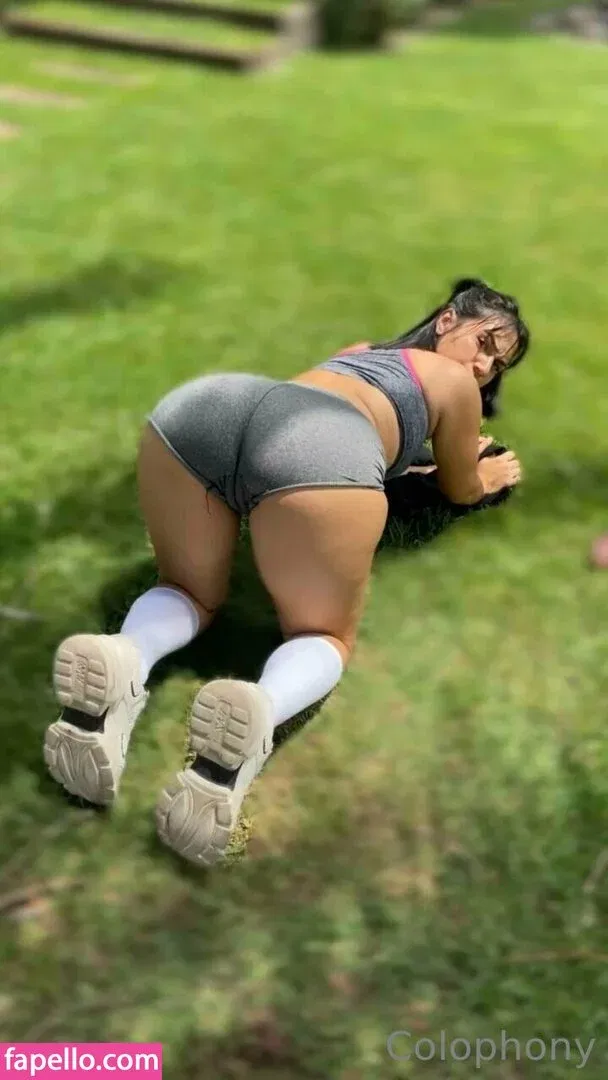 brattyholly21 / holly.bratty Onlyfans Photo Gallery 