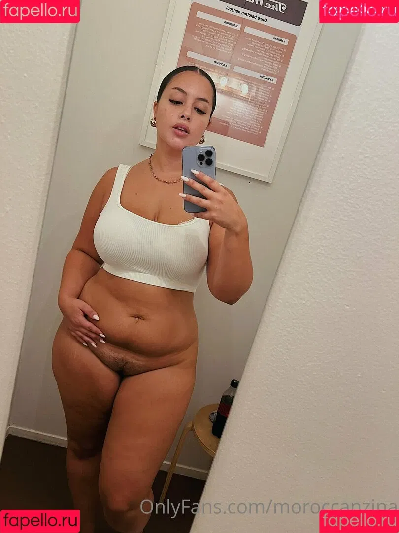 MoroccanZina_ / therealzinax / zinahadid Onlyfans Photo Gallery 