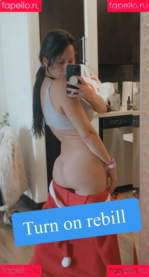 justine.fun / justinejakobs Onlyfans Photo Gallery 