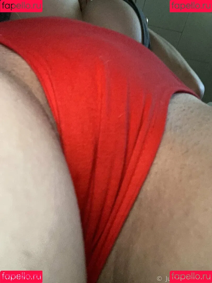 justine.fun / justinejakobs Onlyfans Photo Gallery 
