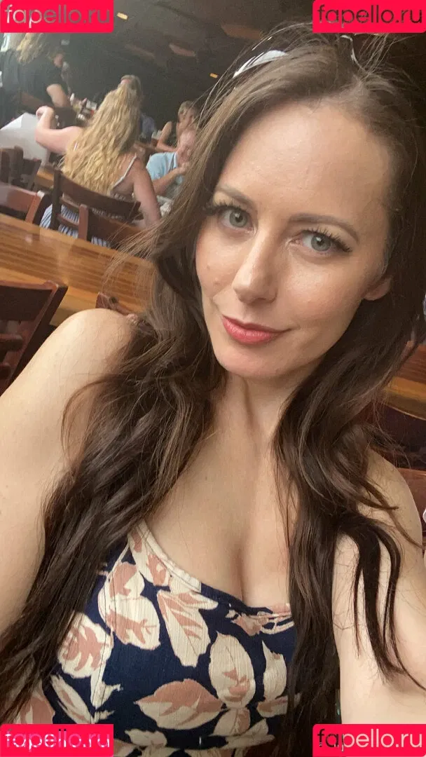 justine.fun / justinejakobs Onlyfans Photo Gallery 