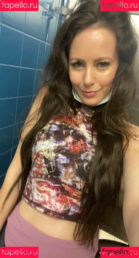 justine.fun / justinejakobs Onlyfans Photo Gallery 