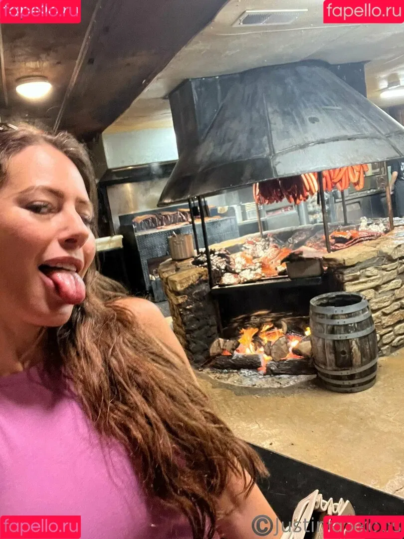 justine.fun / justinejakobs Onlyfans Photo Gallery 
