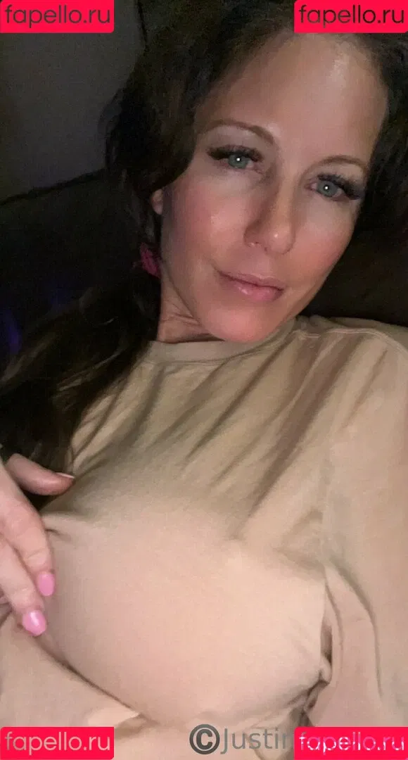 justine.fun / justinejakobs Onlyfans Photo Gallery 