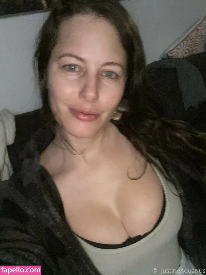 justine.fun / justinejakobs Onlyfans Photo Gallery 