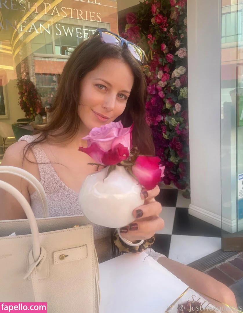 justine.fun / justinejakobs Onlyfans Photo Gallery 