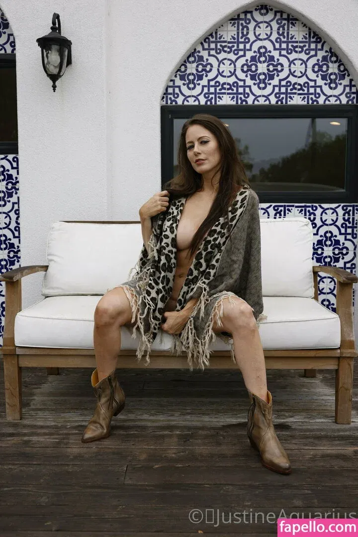 justine.fun / justinejakobs Onlyfans Photo Gallery 