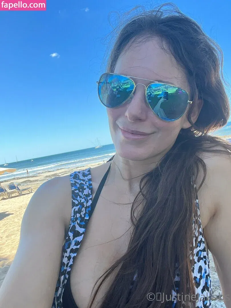 justine.fun / justinejakobs Onlyfans Photo Gallery 