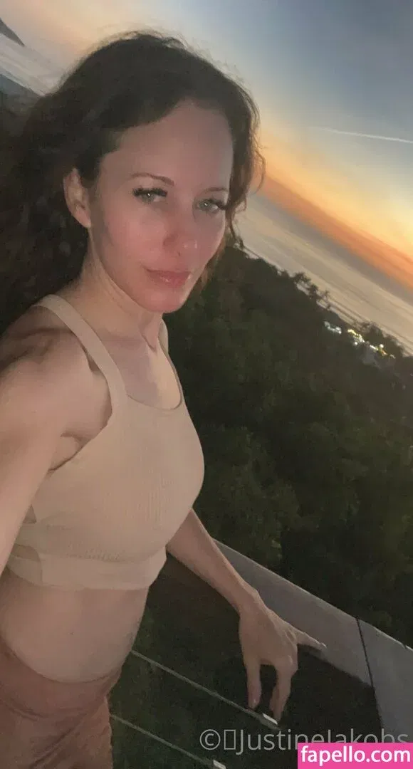 justine.fun / justinejakobs Onlyfans Photo Gallery 