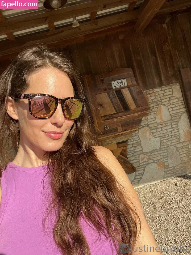 justine.fun / justinejakobs Onlyfans Photo Gallery 