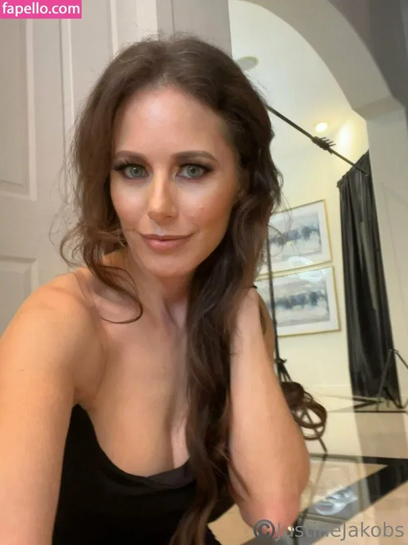justine.fun / justinejakobs Onlyfans Photo Gallery 
