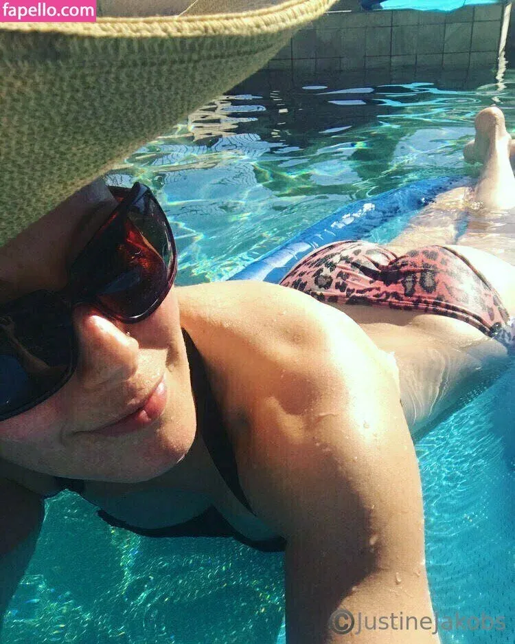 justine.fun / justinejakobs Onlyfans Photo Gallery 