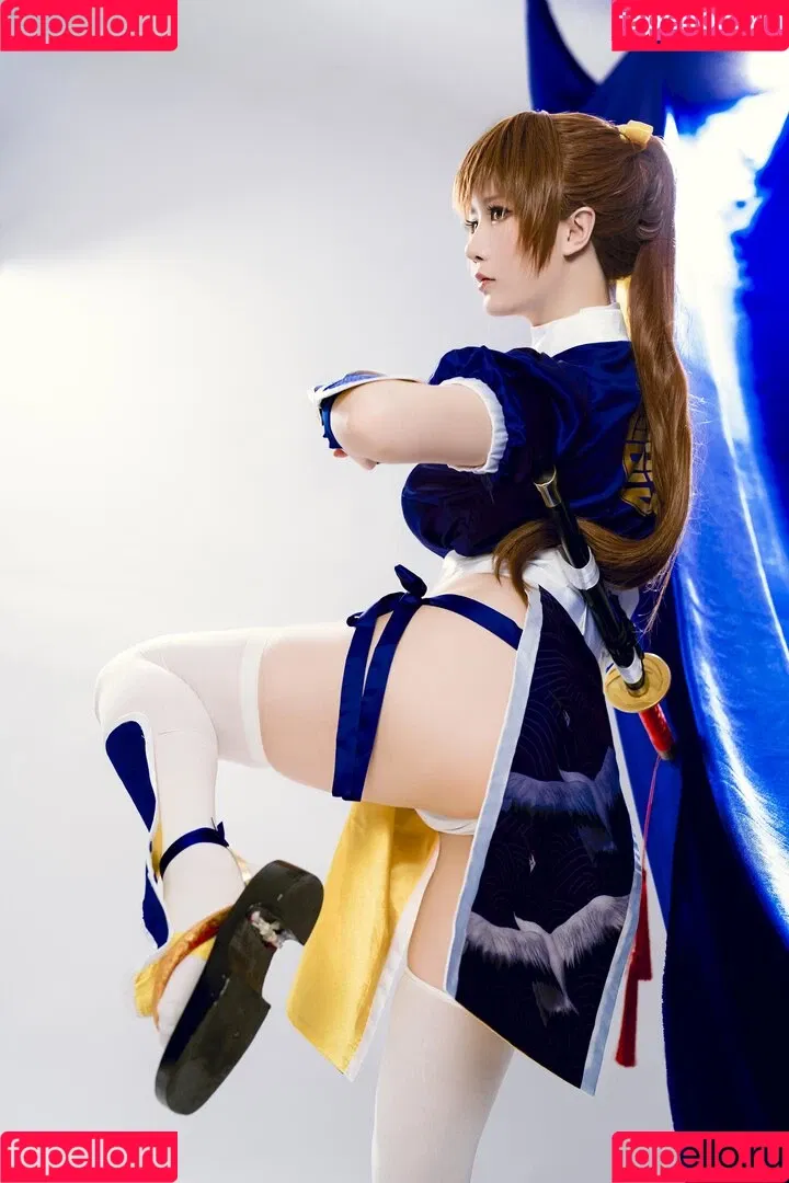 Hoshilily / hoshilily1 / hoshilily_cos / 星之迟迟 Onlyfans Photo Gallery 