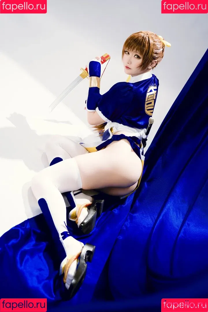 Hoshilily / hoshilily1 / hoshilily_cos / 星之迟迟 Onlyfans Photo Gallery 