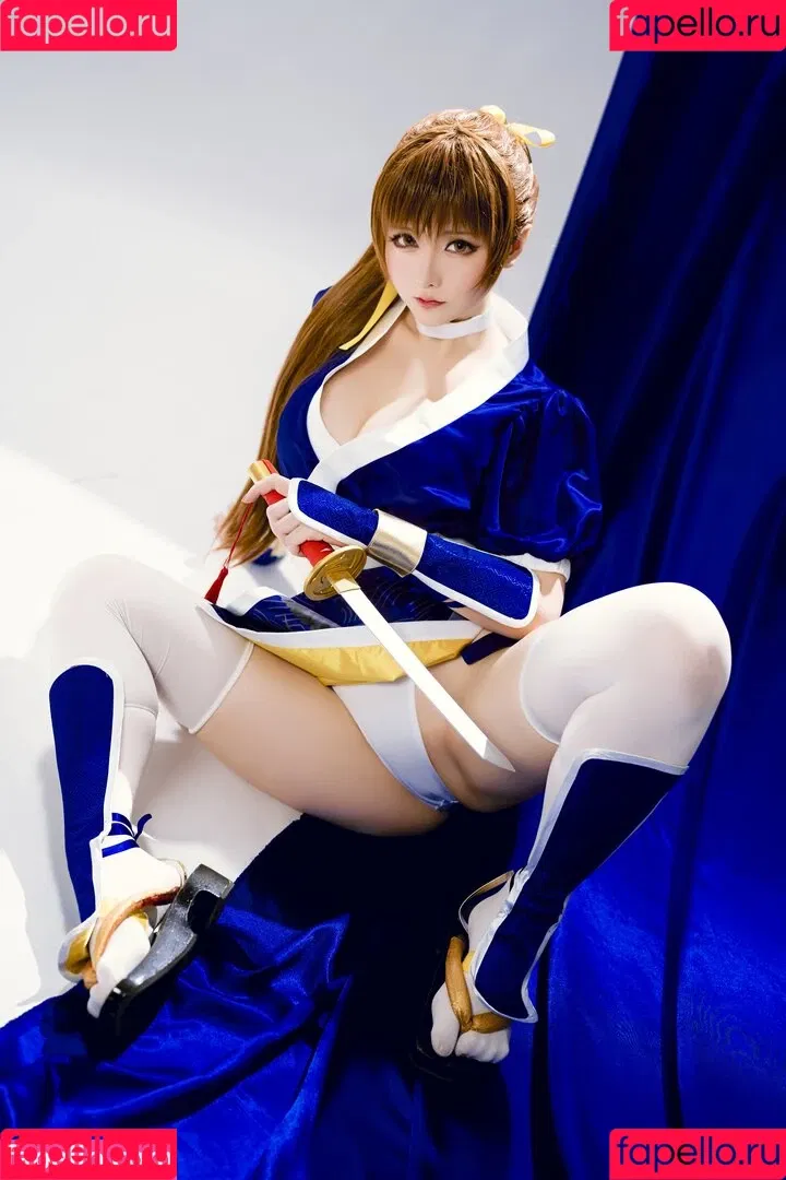 Hoshilily / hoshilily1 / hoshilily_cos / 星之迟迟 Onlyfans Photo Gallery 