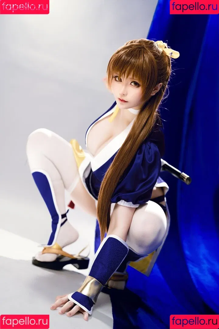 Hoshilily / hoshilily1 / hoshilily_cos / 星之迟迟 Onlyfans Photo Gallery 
