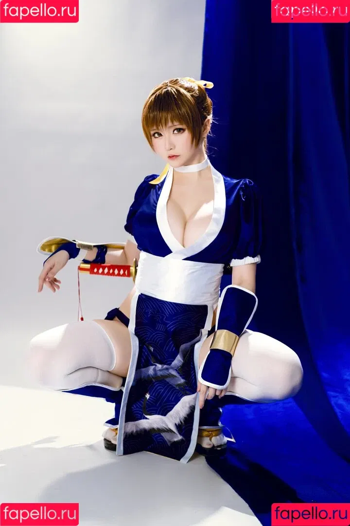Hoshilily / hoshilily1 / hoshilily_cos / 星之迟迟 Onlyfans Photo Gallery 
