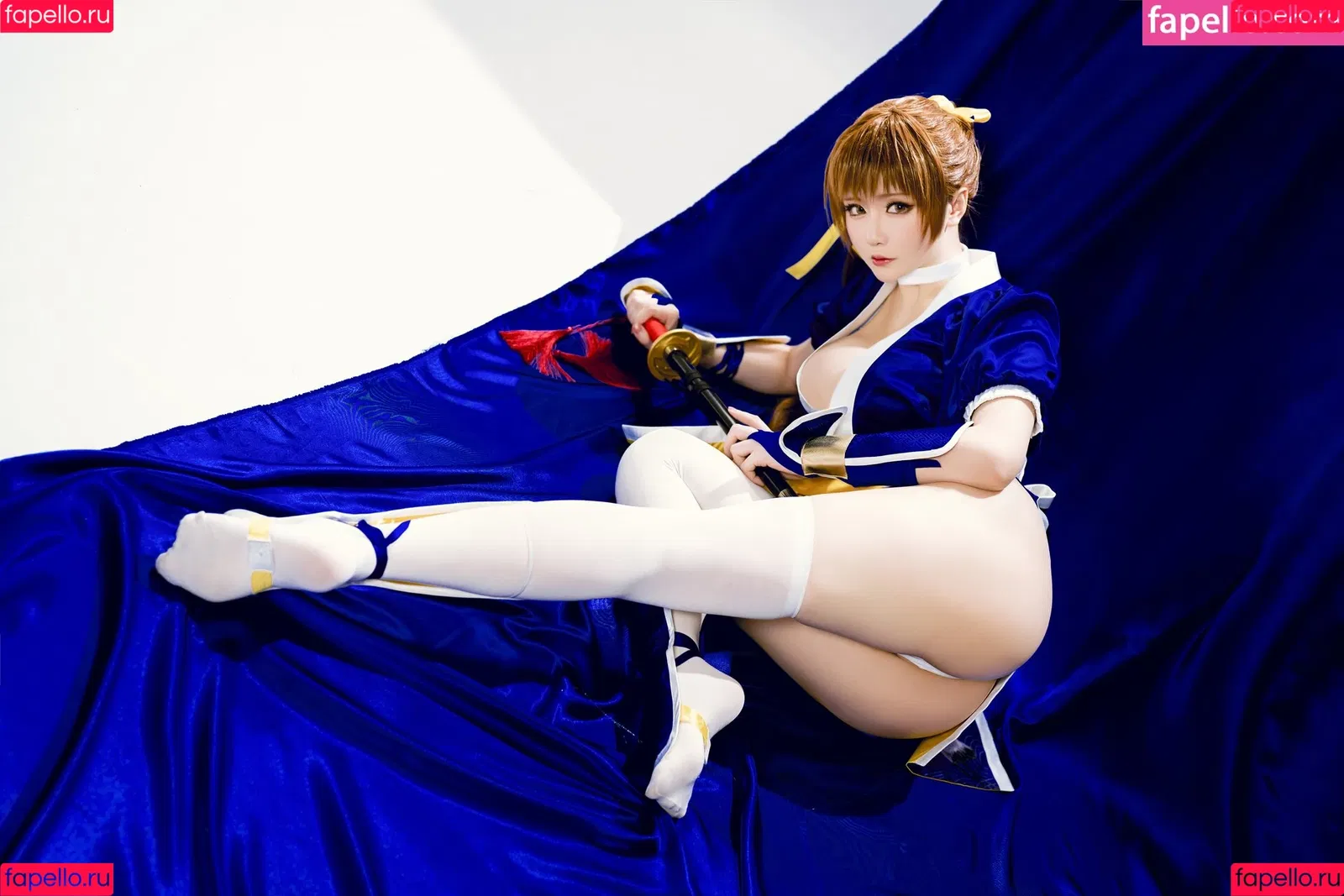 Hoshilily / hoshilily1 / hoshilily_cos / 星之迟迟 Onlyfans Photo Gallery 