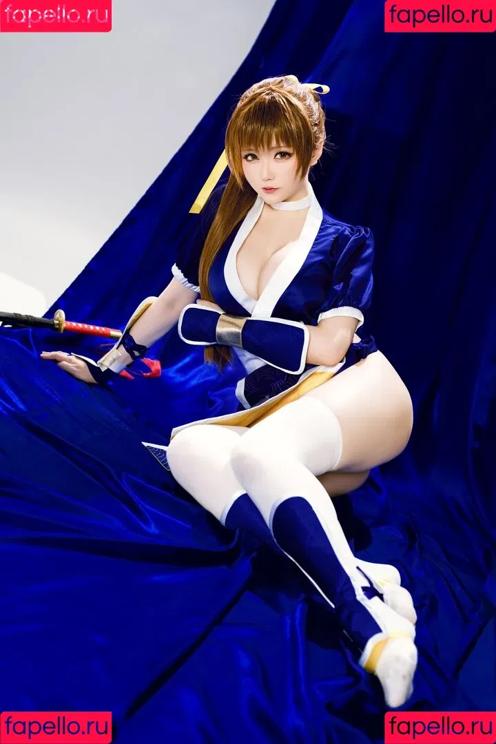 Hoshilily / hoshilily1 / hoshilily_cos / 星之迟迟 Onlyfans Photo Gallery 
