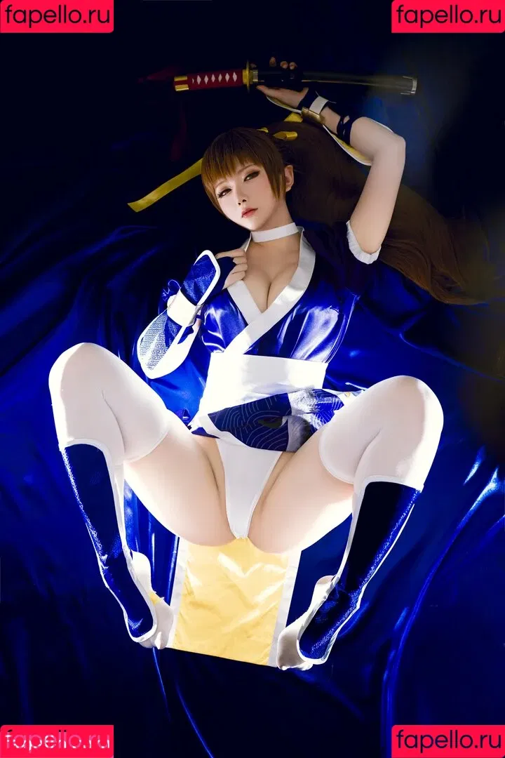 Hoshilily / hoshilily1 / hoshilily_cos / 星之迟迟 Onlyfans Photo Gallery 