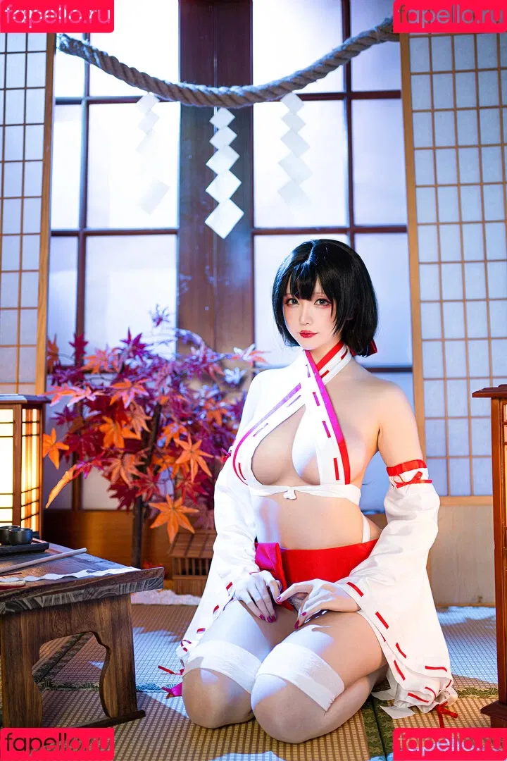 Hoshilily / hoshilily1 / hoshilily_cos / 星之迟迟 Onlyfans Photo Gallery 