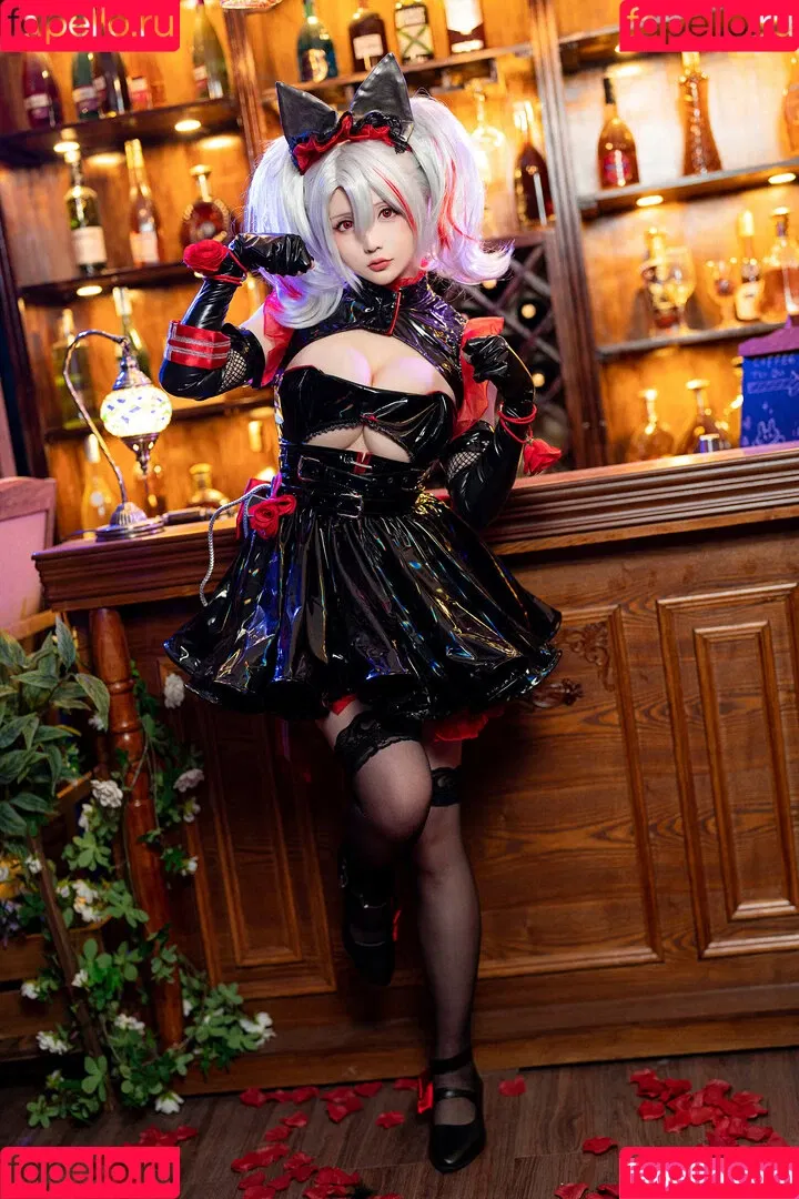Hoshilily / hoshilily1 / hoshilily_cos / 星之迟迟 Onlyfans Photo Gallery 