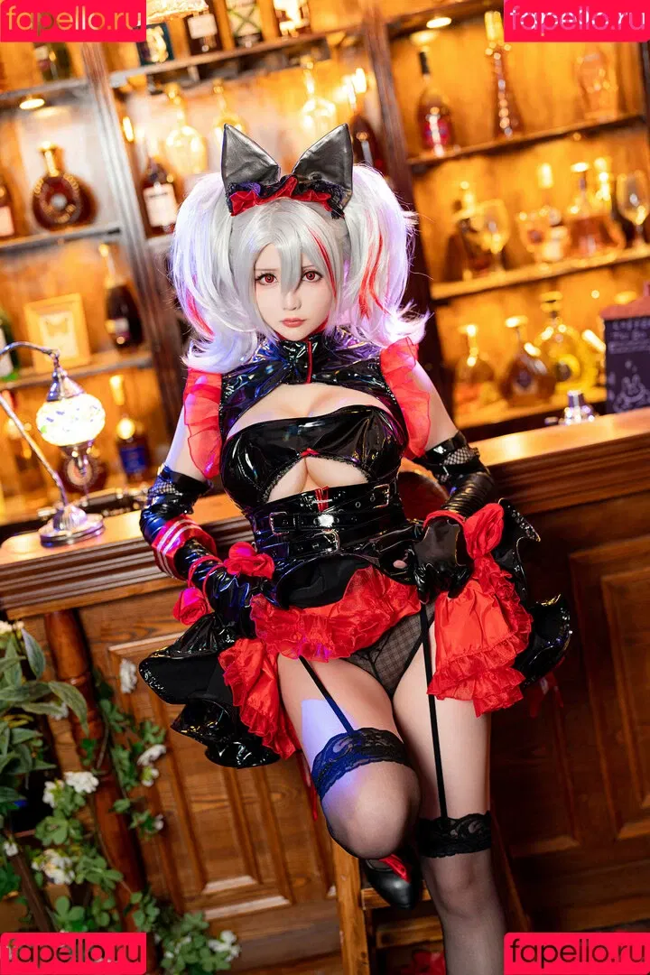 Hoshilily / hoshilily1 / hoshilily_cos / 星之迟迟 Onlyfans Photo Gallery 
