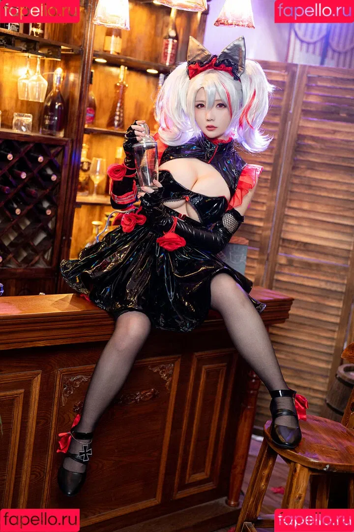 Hoshilily / hoshilily1 / hoshilily_cos / 星之迟迟 Onlyfans Photo Gallery 
