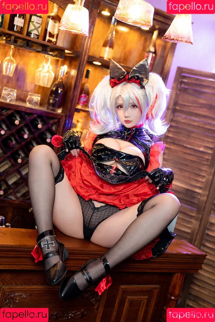 Hoshilily / hoshilily1 / hoshilily_cos / 星之迟迟 Onlyfans Photo Gallery 