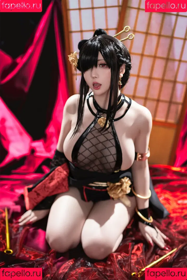 Hoshilily / hoshilily1 / hoshilily_cos / 星之迟迟 Onlyfans Photo Gallery 