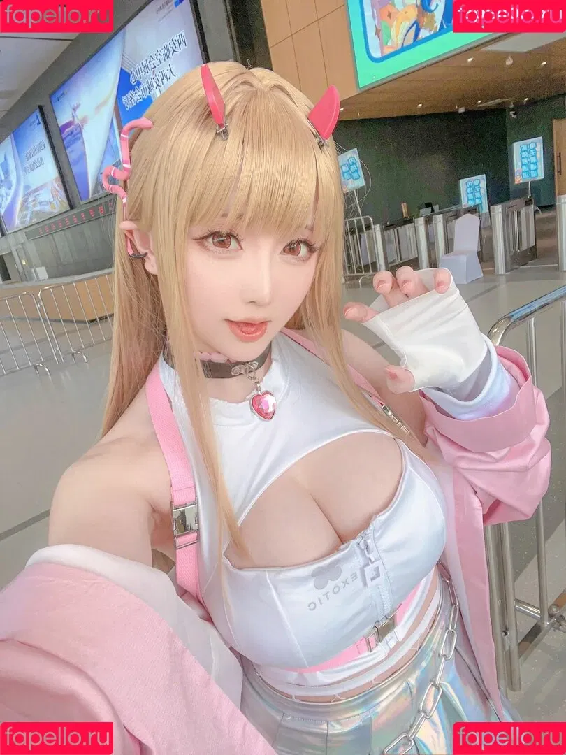 Hoshilily / hoshilily1 / hoshilily_cos / 星之迟迟 Onlyfans Photo Gallery 