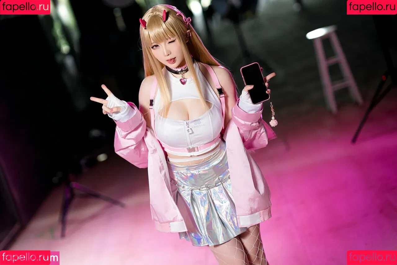 Hoshilily / hoshilily1 / hoshilily_cos / 星之迟迟 Onlyfans Photo Gallery 