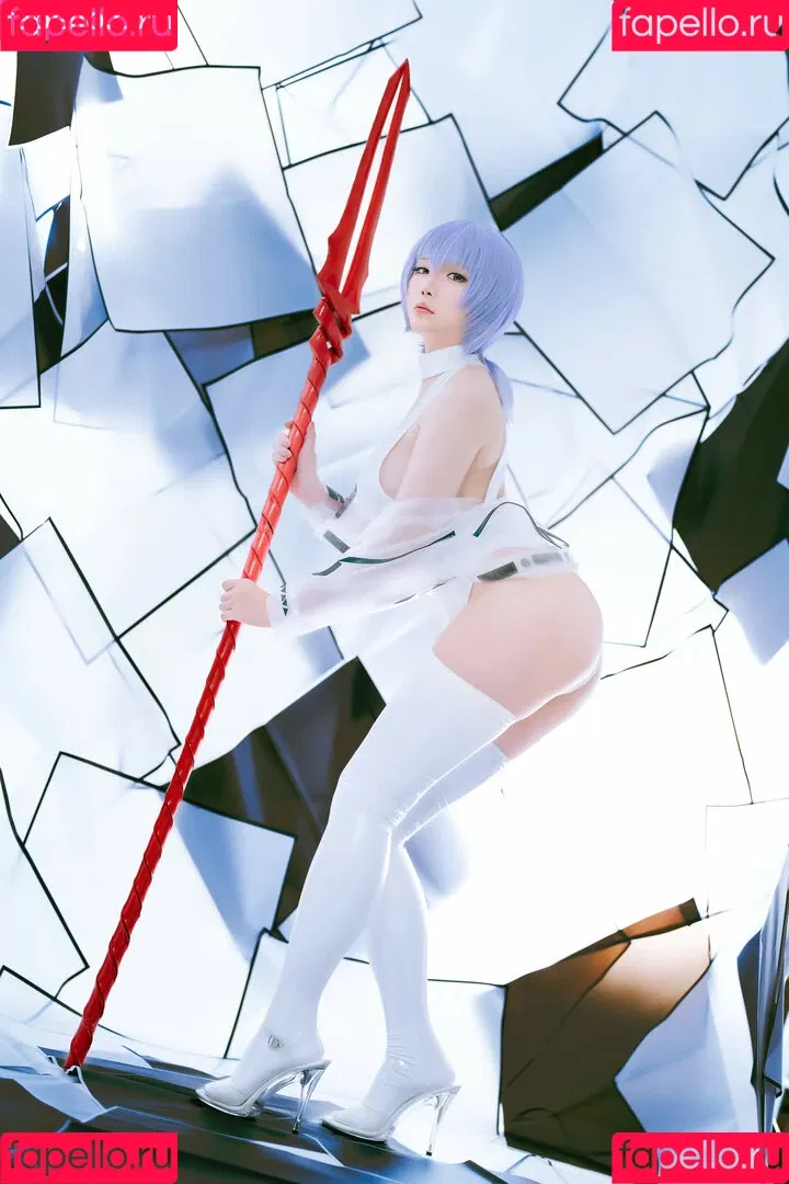 Hoshilily / hoshilily1 / hoshilily_cos / 星之迟迟 Onlyfans Photo Gallery 