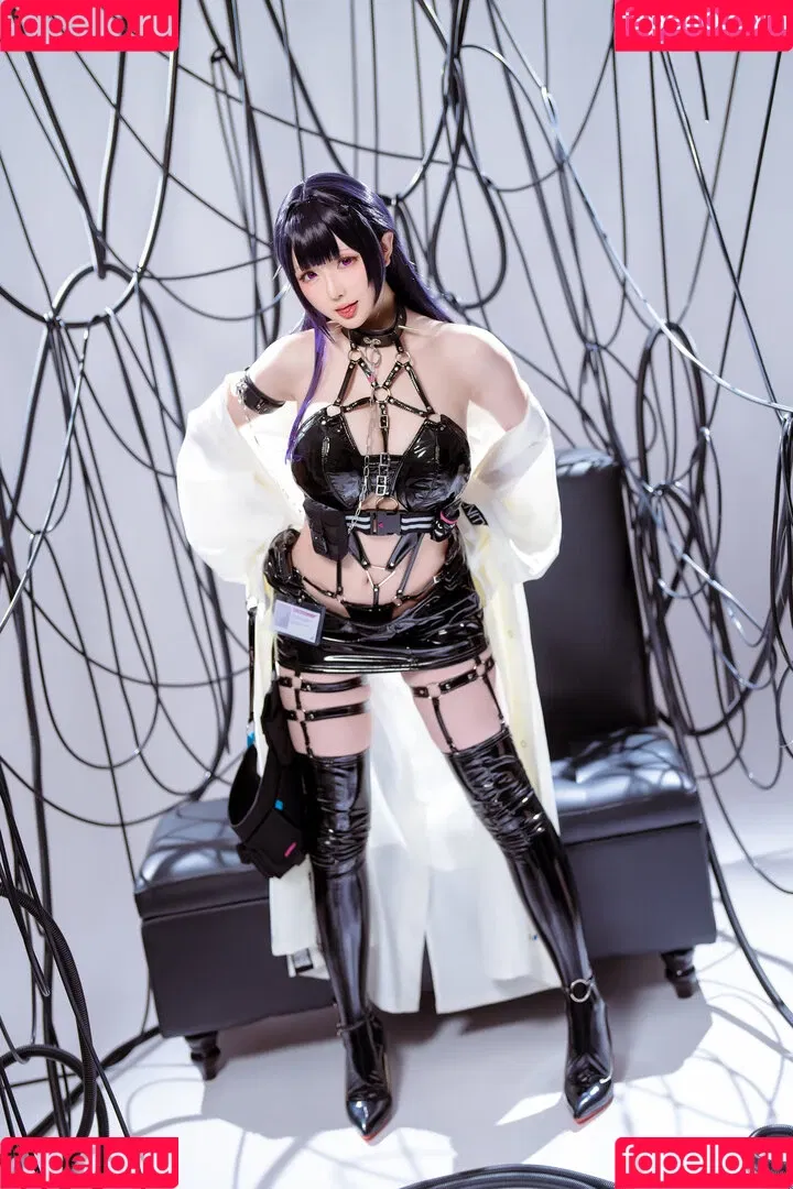 Hoshilily / hoshilily1 / hoshilily_cos / 星之迟迟 Onlyfans Photo Gallery 
