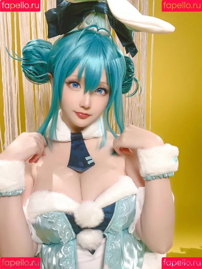 Hoshilily / hoshilily1 / hoshilily_cos / 星之迟迟 Onlyfans Photo Gallery 