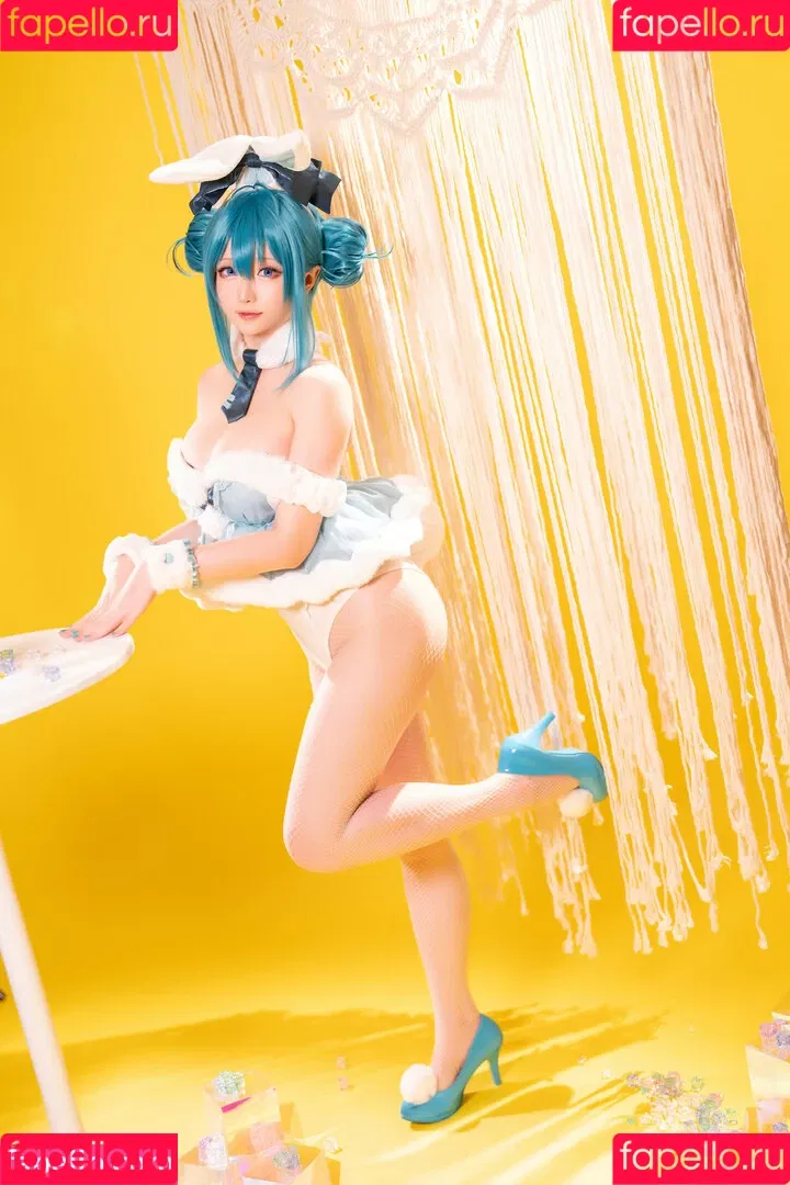 Hoshilily / hoshilily1 / hoshilily_cos / 星之迟迟 Onlyfans Photo Gallery 