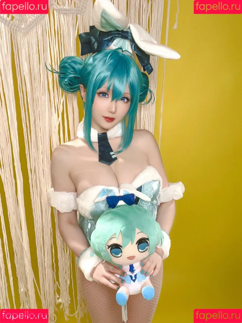 Hoshilily / hoshilily1 / hoshilily_cos / 星之迟迟 Onlyfans Photo Gallery 