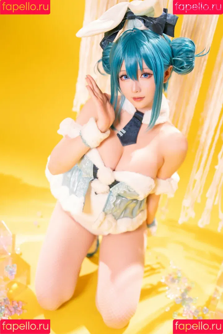 Hoshilily / hoshilily1 / hoshilily_cos / 星之迟迟 Onlyfans Photo Gallery 
